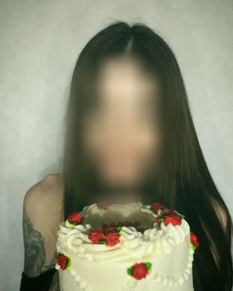 Nadia, 30