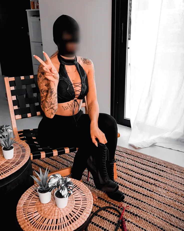 Sunita, 31