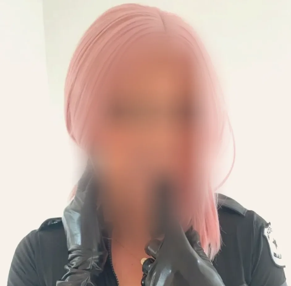 Yasmin, 35
